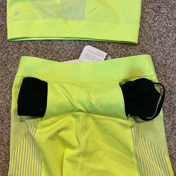 Fabletics set - Picture 6 of 8